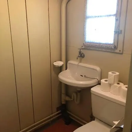 Cosy Traditional Swiss 翁根