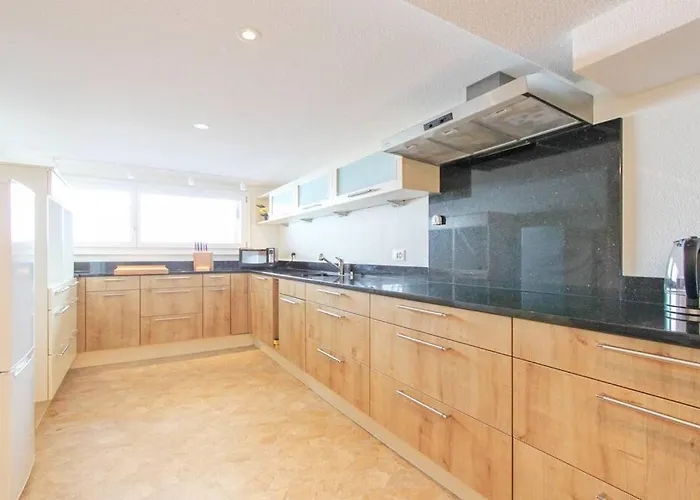 Cosy Traditional Swiss * Wengen