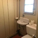 Cosy Traditional Swiss וונגן